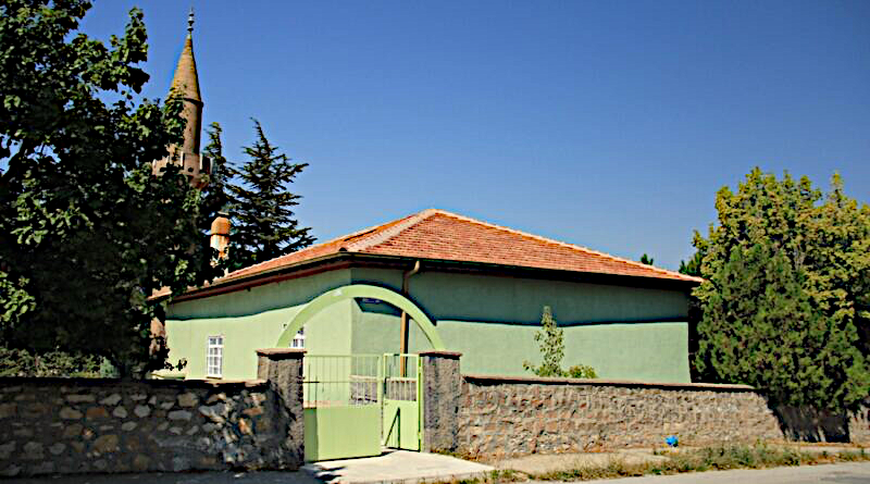 Tepe Camii